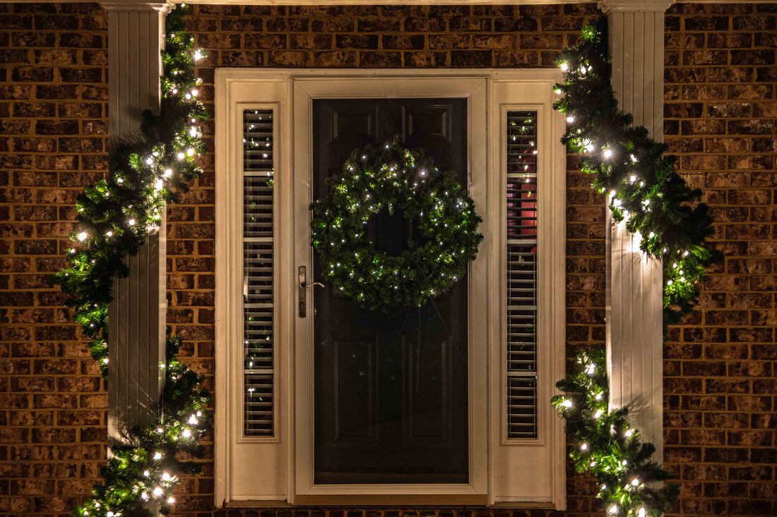 Lit garland and wreath